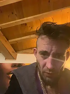 Snapshot of Bigkisslove chatting on March 3, 4:40 am Bigkisslove online show from March 3, 4:40 am