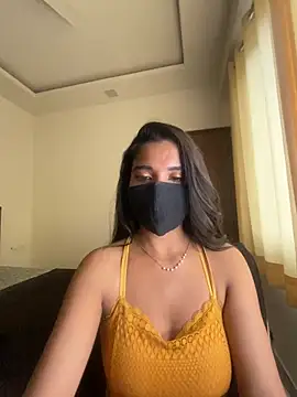 Snapshot of miss_lina chatting on January 15, 11:10 am miss lina online show from January 15, 11:10 am