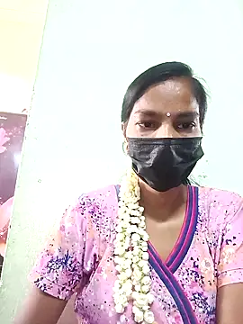 Snapshot of anusiya01 chatting on March 6, 4:41 am anusiya01 online show from March 6, 4:41 am