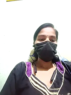 anusiya01 online show from September 29, 5:51 pm