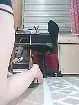 Snapshot of Sedona_wavves chatting on January 18, 9:02 pm Sedona wavves online show from January 18, 9:02 pm