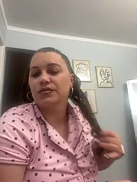 Snapshot of KaliRain69 chatting on October 12, 4:22 am KaliRain69 online show from October 12, 4:22 am