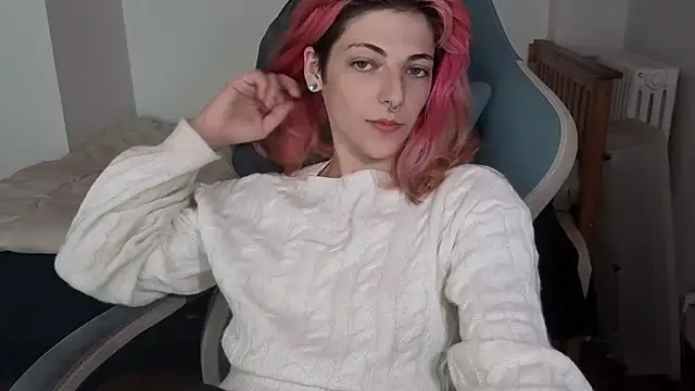 Snapshot of Nixxy_naughty chatting on October 14, 7:03 pm Nixxy naughty online show from October 14, 7:03 pm