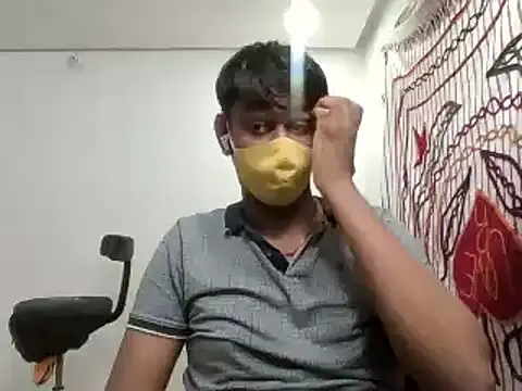 Snapshot of brownguy1234 chatting on December 6, 2:49 pm brownguy1234 online show from December 6, 2:49 pm