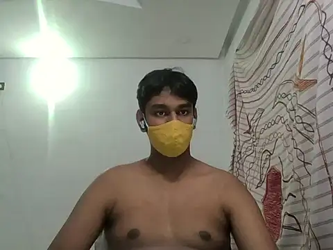 Snapshot of brownguy1234 chatting on December 21, 12:27 pm brownguy1234 online show from December 21, 12:27 pm