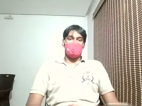 Snapshot of brownguy1234 chatting on January 19, 3:32 pm brownguy1234 online show from January 19, 3:32 pm