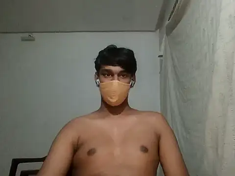 Snapshot of brownguy1234 chatting on January 29, 7:53 pm brownguy1234 online show from January 29, 7:53 pm