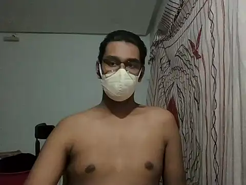 Snapshot of brownguy1234 chatting on February 9, 11:58 am brownguy1234 online show from February 9, 11:58 am