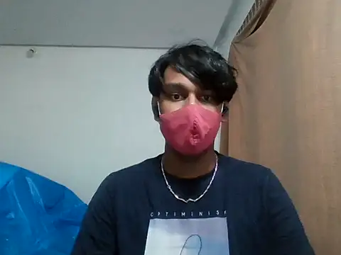 Snapshot of brownguy1234 chatting on March 14, 9:24 am brownguy1234 online show from March 14, 9:24 am