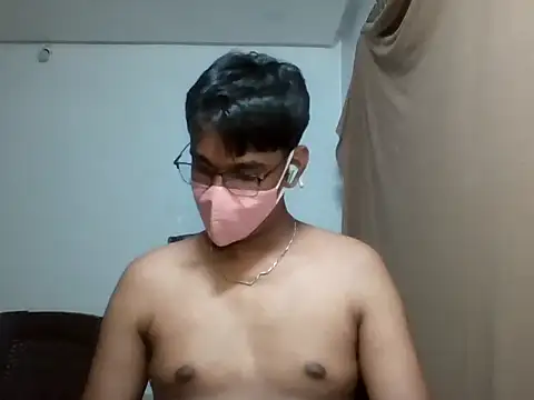 Snapshot of brownguy1234 chatting on March 20, 5:25 pm brownguy1234 online show from March 20, 5:25 pm