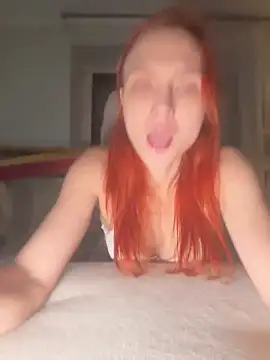 Snapshot of _mike_new chatting on March 8, 10:13 pm  mike new online show from March 8, 10:13 pm