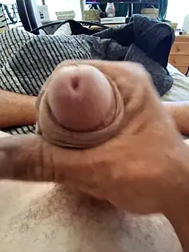 Snapshot of hardscotty chatting on October 17, 3:42 am hardscotty online show from October 17, 3:42 am