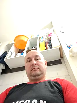 Snapshot of intx800 chatting on January 2, 6:29 am intx800 online show from January 2, 6:29 am