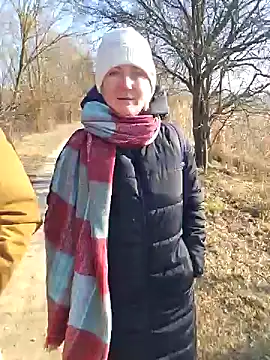 Snapshot of -Schweppes- chatting on February 13, 9:09 am -Schweppes- online show from February 13, 9:09 am