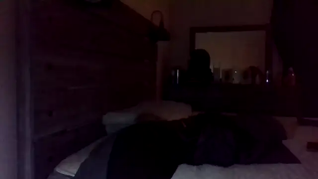 Snapshot of Mcoleman4642 chatting on February 19, 2:29 am Mcoleman4642 online show from February 19, 2:29 am