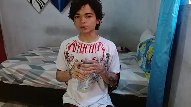 Lovebeng  online show from February 11, 9:53 pm