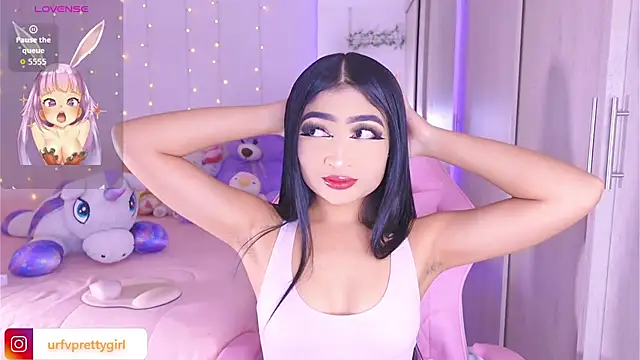 Snapshot of urfavprettygirl chatting on July 23, 7:39 am urfavprettygirl online show from July 23, 7:39 am