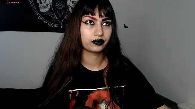 Little-Lucifer online show from November 29, 9:07 pm