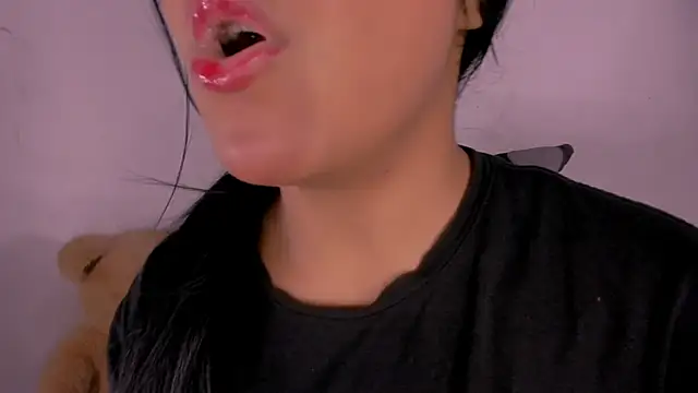 veky saliva01 online show from January 11, 10:31 am