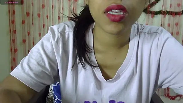 Snapshot of Preeti-Sexy chatting on February 13, 4:22 am Preeti-Sexy online show from February 13, 4:22 am