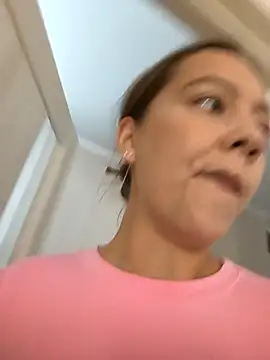 AliceBrayan online show from October 1, 5:02 am