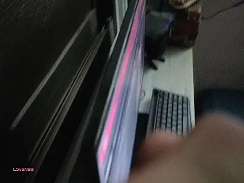 bbhiShark online show from November 2, 8:28 am