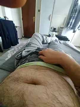 Snapshot of pascalino100 chatting on September 27, 10:31 am pascalino100 online show from September 27, 10:31 am