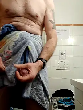 pascalino100 online show from March 11, 7:09 pm