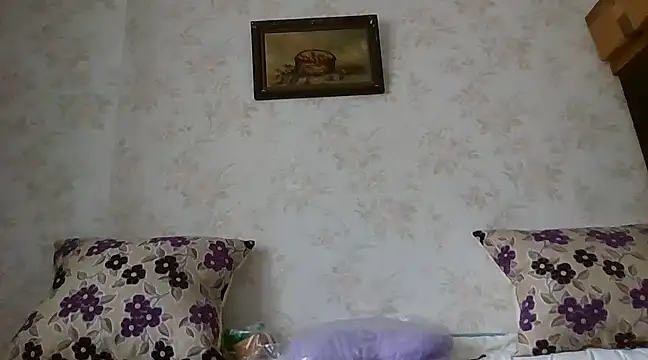 Snapshot of mariusica1@xh chatting on February 6, 12:16 pm mariusica1xh online show from February 6, 12:16 pm