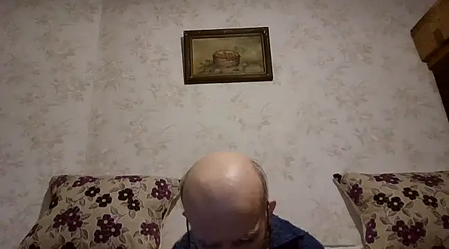 Snapshot of mariusica1@xh chatting on February 24, 9:09 pm mariusica1xh online show from February 24, 9:09 pm