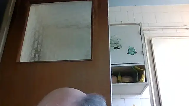 Snapshot of mariusica1@xh chatting on April 26, 2:59 pm mariusica1xh online show from April 26, 2:59 pm