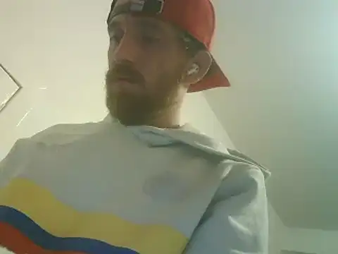 Snapshot of PocoLoco420 chatting on May 24, 3:33 am PocoLoco420 online show from May 24, 3:33 am