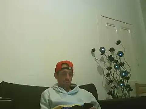 Snapshot of PocoLoco420 chatting on May 27, 9:23 pm PocoLoco420 online show from May 27, 9:23 pm