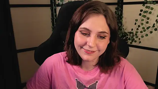 Diana Flower online show from April 22, 1:12 pm