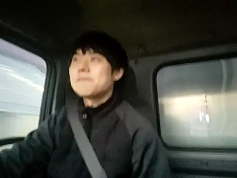 whitebriefboy online show from February 20, 9:26 pm