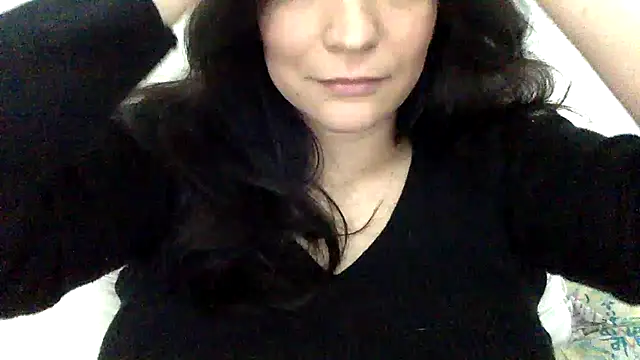 Snapshot of beatrizspbr chatting on March 1, 5:53 am beatrizspbr online show from March 1, 5:53 am