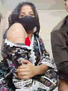 Snapshot of riya190 chatting on January 16, 5:55 pm riya190 online show from January 16, 5:55 pm