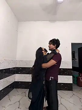 Snapshot of riya190 chatting on October 7, 6:49 pm riya190 online show from October 7, 6:49 pm