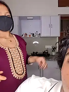 riya190 online show from May 9, 5:40 pm