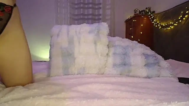 Joanachupa online show from December 16, 9:20 pm