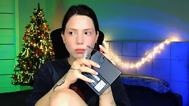 Stacy Gonzales  online show from January 7, 6:16 am