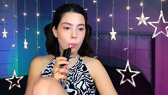 Stacy Gonzales  online show from October 11, 9:41 am