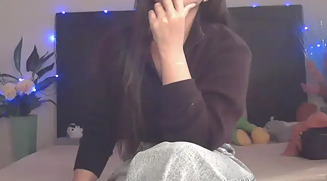 WildRuhi20 online show from March 5, 11:17 am