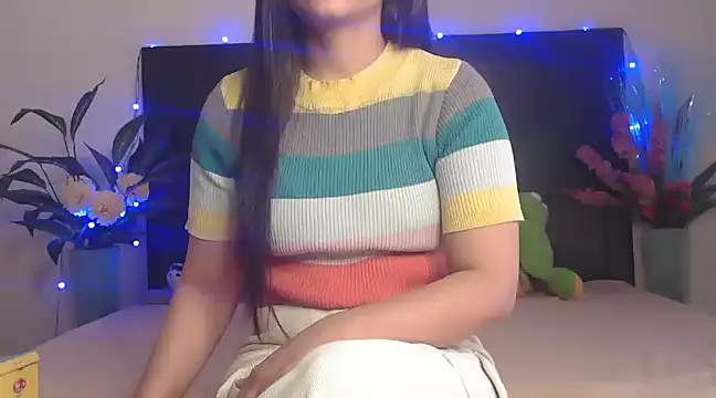 WildRuhi20 online show from March 12, 10:05 am