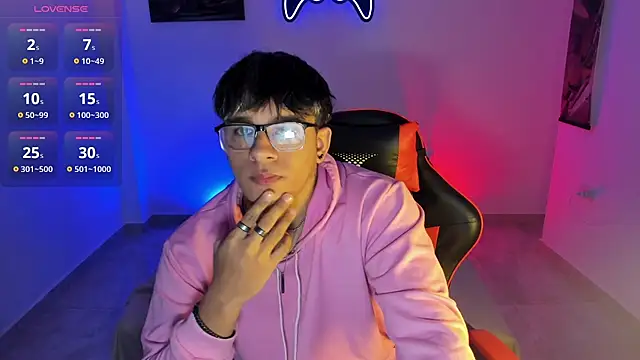 LuciferM Star online show from November 6, 2:34 am