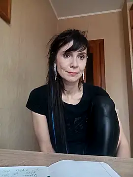 Francenia lolis online show from April 9, 6:02 am