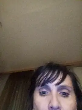 Francenia lolis online show from April 12, 9:42 pm