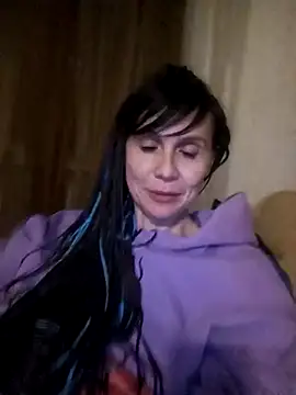 Snapshot of Francenia_lolis chatting on May 22, 8:58 pm Francenia lolis online show from May 22, 8:58 pm