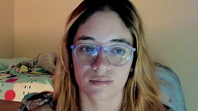 atenas 05  online show from April 16, 9:21 am