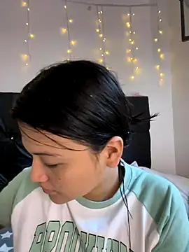 alisson carolina73 online show from November 22, 10:09 pm